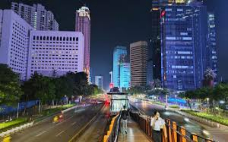 Jakarta menjadi pusat bisnis dan kota global