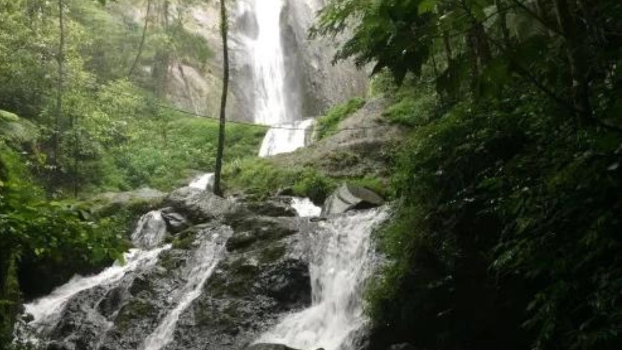 Air Terjun Dolo Wisata Kediri