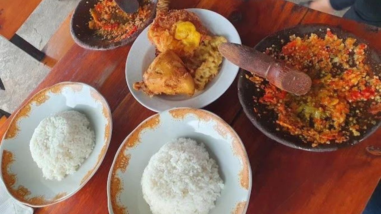 Sambal Bawang Mbok Jayus Malang