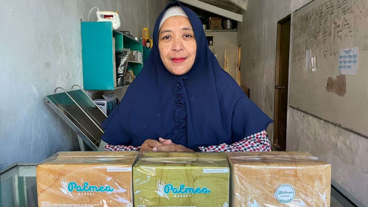 Ibu Esti pendiri Palmea Bakery dari Malang