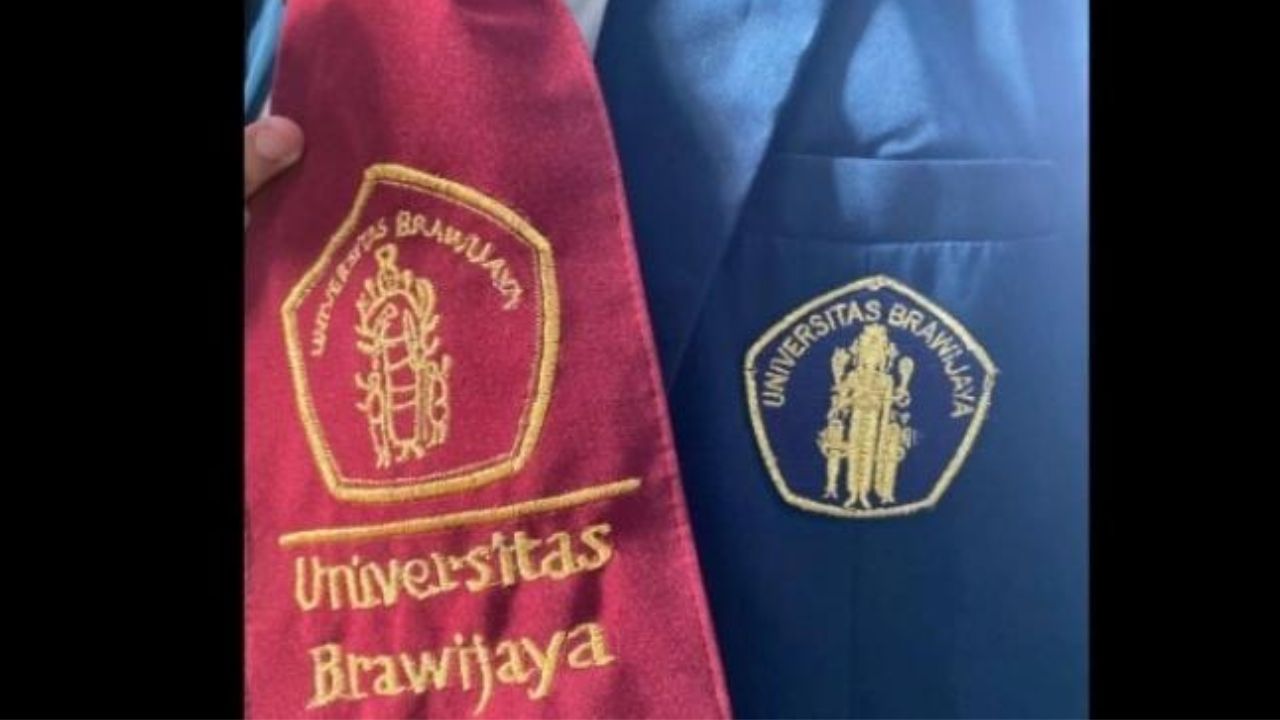 Logo Universitas Brawijaya (UB) Malang yang gagal di cetak