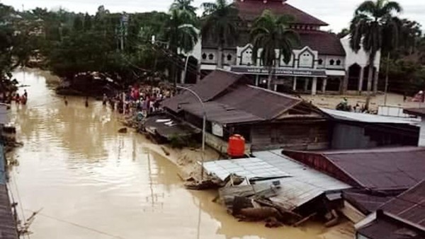 Banjir Bandang Ternate