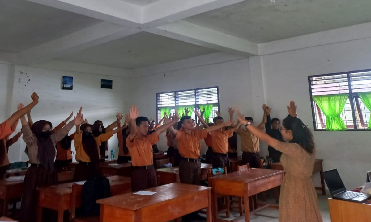 Lika Liku Kehidupan Guru Erlina Siahaan