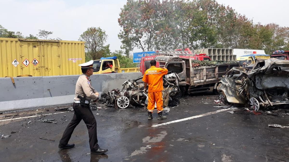 Kecelakaan Maut di Tol Cipularang